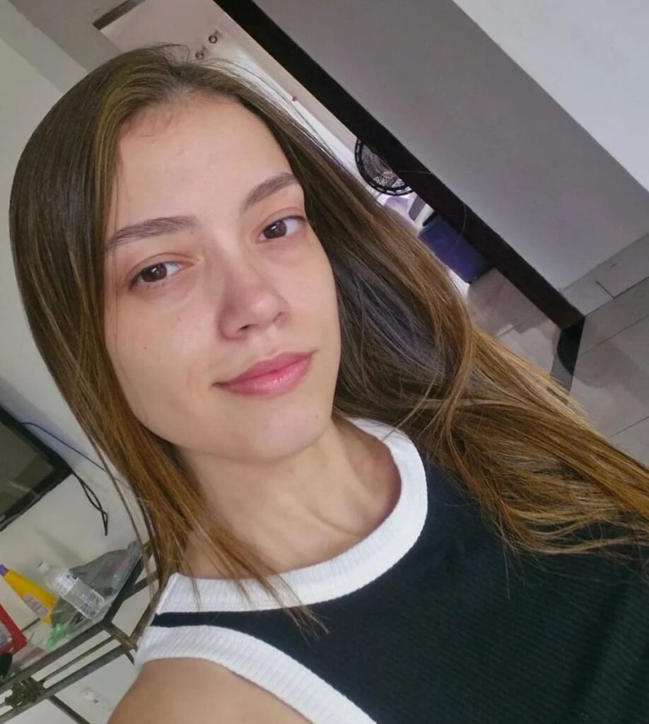 JOVEM CAMPISTA FAZ CAMPANHA PARA COMPRAR MEDICAMENTO QUE PODE SALVAR SUA VIDA